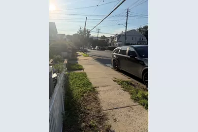 228 Roberts Avenue, Yonkers, NY 10703 - Photo 12