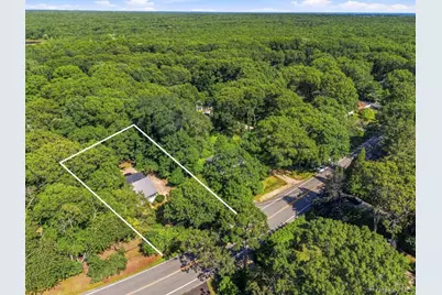 153 Huntington Crossway, Bridgehampton, NY 11932 - Photo 4