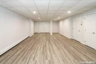 4A Nassau Drive, Great Neck, NY 11021 - Photo 20