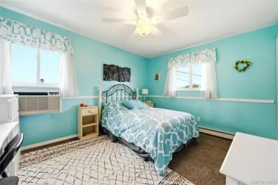 245 Seaford Avenue, Massapequa, NY 11758 - Photo 20