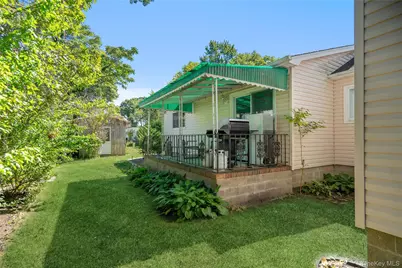 15 Parkwood Drive, Mastic Beach, NY 11951 - Photo 32
