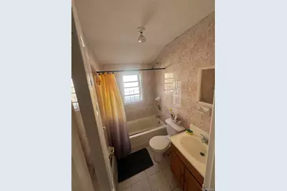 [Address not provided], Jamaica, NY 11433 - Photo 4