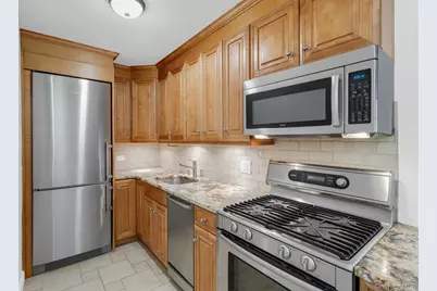 345 E 93rd Street #4K, New York, NY 10128 - Photo 4
