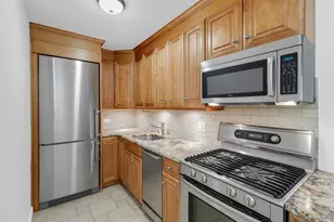 345 E 93rd St, New York, NY 10128 - Photo 4