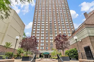 345 E 93rd St, New York, NY 10128 - Photo 24