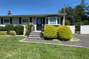 23 Pine St, Brentwood, NY 11717 - Photo 4