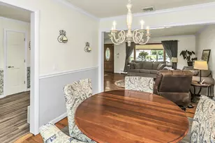 8 Baymens Ct, Sayville, NY 11782 - Photo 8