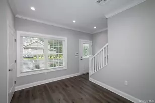 27 Sunlight Walk, Holbrook, NY 11741 - Photo 4