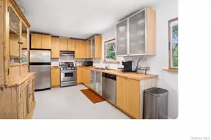 4 Lincoln St, Sag Harbor, NY 11963 - Photo 16