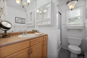 50 Washburn St, Lake Grove, NY 11755 - Photo 10