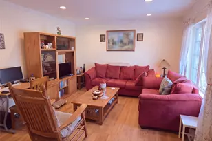 234 Springmeadow Dr, Holbrook, NY 11741 - Photo 2