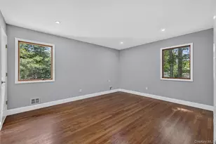 11 Penguin Ln, Commack, NY 11725 - Photo 20