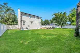 241 Tree Rd, Centereach, NY 11720 - Photo 6