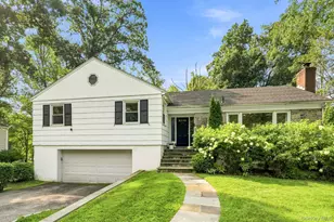 24 Benedict Rd, Scarsdale, NY 10583 - Photo 2