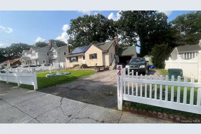 44 Lafayette Avenue, Amityville, NY 11701 - Photo 2