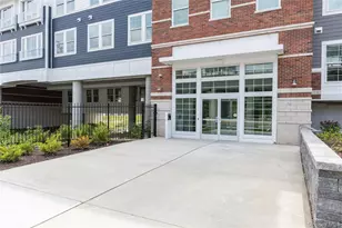 75 E Hoffman Ave, Lindenhurst, NY 11757 - Photo 2