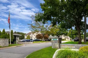 1870 Baldwin Rd, Yorktown Heights, NY 10598 - Photo 16