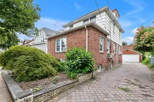 73 Liberty Ave, Mineola, NY 11501 - Photo 2
