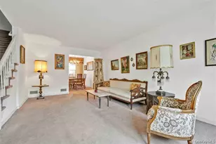 84-92A Austin St, Kew Gardens, NY 11415 - Photo 4