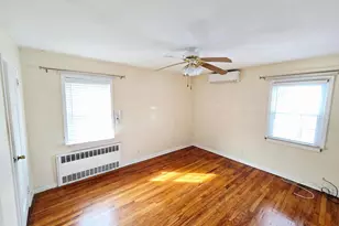 60 Liberty Blvd, Valley Stream, NY 11580 - Photo 2