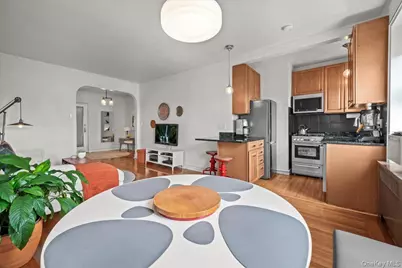 3810 Greystone Avenue #504, Bronx, NY 10463 - Photo 8