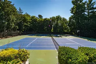 23 Willow Ridge Dr, Smithtown, NY 11787 - Photo 40