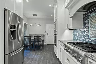 23 Willow Ridge Dr, Smithtown, NY 11787 - Photo 14