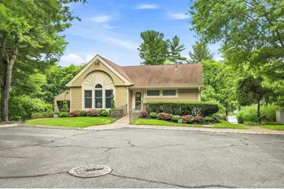 23 Willow Ridge Drive, Smithtown, NY 11787 - Photo 34