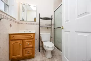 88-35 75th Ave, Glendale, NY 11385 - Photo 18