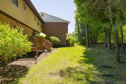 414 Pawnee Court, Suffern, NY 10901 - Photo 16
