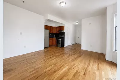 919 Bryant Avenue, Bronx, NY 10474 - Photo 2