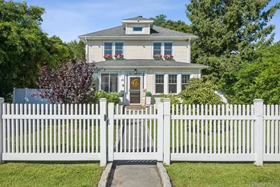 68 Lincoln Avenue, Sayville, NY 11782 - Photo 2