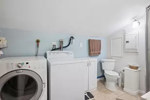 68 Lincoln Ave, Sayville, NY 11782 - Photo 30