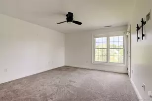 415 Gardenia Dr, Rhinebeck, NY 12572 - Photo 16
