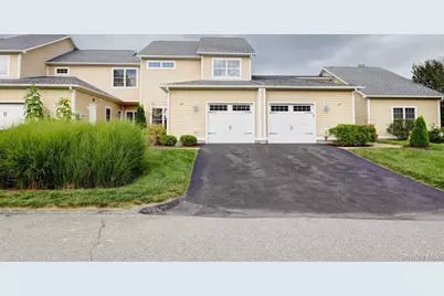 415 Gardenia Drive, Rhinebeck, NY 12572 - Photo 2