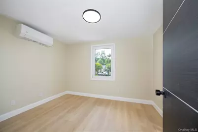 22 Henmond Boulevard, Poughkeepsie, NY 12603 - Photo 12