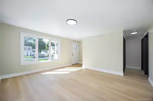 22 Henmond Blvd, Poughkeepsie, NY 12603 - Photo 10