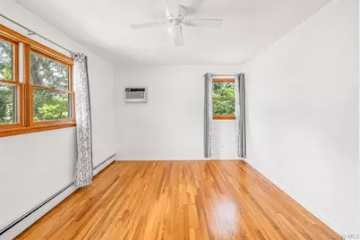 96 Oak Street, Centereach, NY 11720 - Photo 26