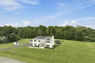 16 Rosio Ln, Modena, NY 12548 - Photo 2