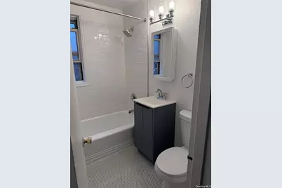 154 Ravine Avenue #3B, Yonkers, NY 10701 - Photo 2
