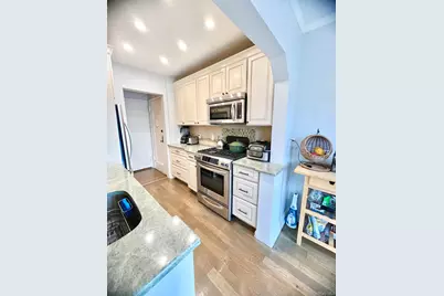 104 S Village Avenue #1H, Rockville Centre, NY 11570 - Photo 4