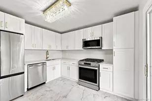 38 Heritage Dr, New City, NY 10956 - Photo 6