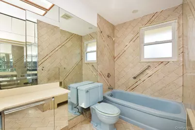 12 Leonard Road, Syosset, NY 11791 - Photo 30