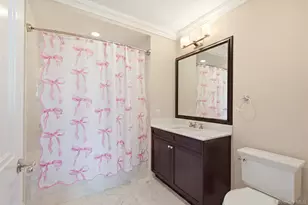3000 Royal Ct, North Hills, NY 11040 - Photo 24