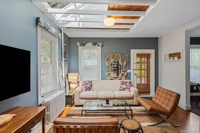 27 12th Avenue, Sea Cliff, NY 11579 - Photo 2