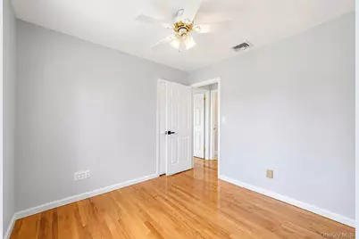 18 Dexter Lane, Kings Park, NY 11754 - Photo 20