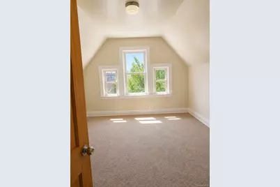 8427 85th Drive, Woodhaven, NY 11421 - Photo 8