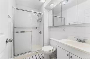 161-26 84th Rd, Briarwood, NY 11432 - Photo 10