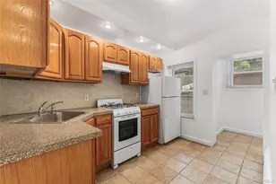 161-26 84th Rd, Briarwood, NY 11432 - Photo 6