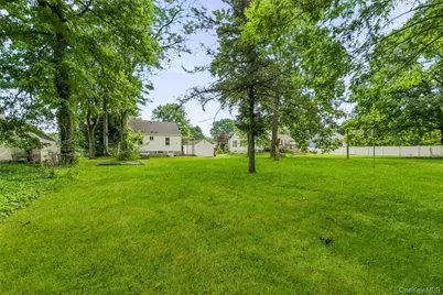 9 Memory Lane, Poughkeepsie, NY 12603 - Photo 34